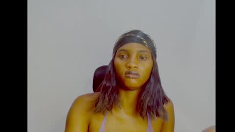 Ivy online show from 7, 10, 2025