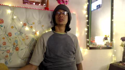 suggabrown_ online show from 2, 3, 2025