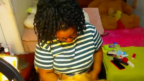 Cami   Back in 2 hours online show from 13, 12, 2024