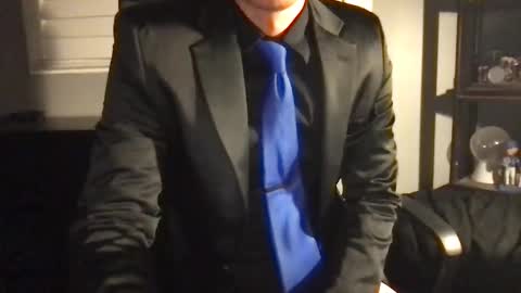 Snapshot of suitfetishez chatting on 3, 4, 2026 suitfetishez online show from 3, 4, 2026