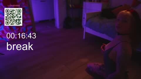 Lika ginger  Jessy blond   online show from 28, 9, 2025