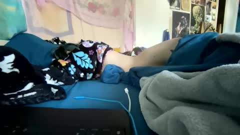 Snapshot of suki_six2 chatting on 3, 5, 2026 Suki online show from 3, 5, 2026