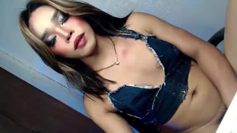 Snapshot of sultry_sirenxx chatting on 29, 9, 2025 sultry_sirenxx online show from 29, 9, 2025