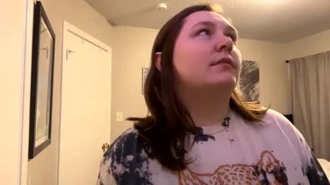 Snapshot of sum645700 chatting on 19, 2, 2025 sum - maybe online show from 19, 2, 2025