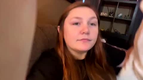 Snapshot of sum645700 chatting on 14, 1, 2026 sum - maybe online show from 14, 1, 2026