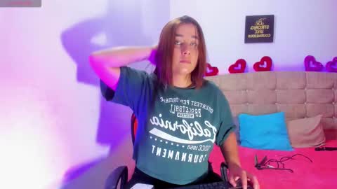 summer_girls01 online show from 25, 11, 2025