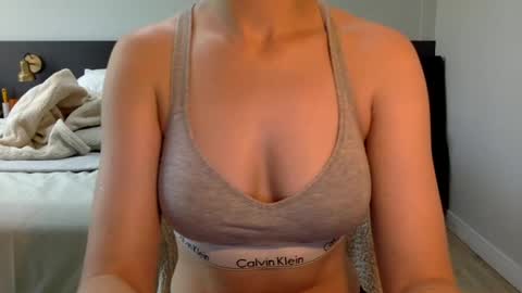 The real sugar baby  Sam Summer  online show from 26, 12, 2024