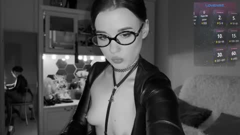 Snapshot of sun_for_you chatting on 24, 2, 2025 Miss Nelly online show from 24, 2, 2025