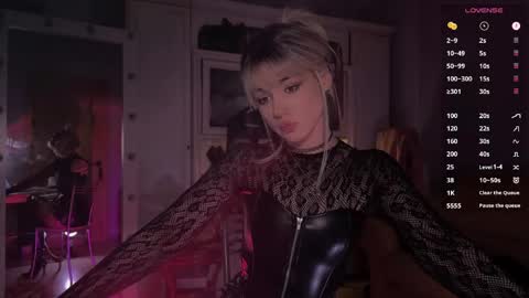 Miss Nelly online show from 25, 4, 2026