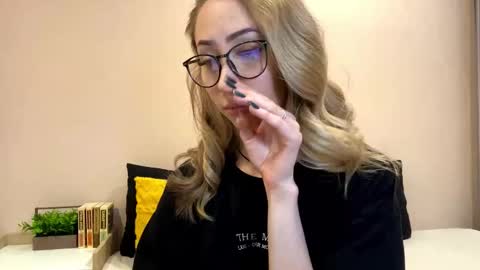 Lexi online show from 18, 12, 2025