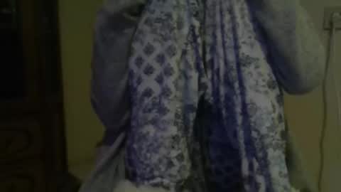 Snapshot of suni_bitch chatting on 12, 3, 2026 suni online show from 12, 3, 2026