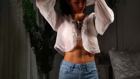 sunluscious online show from 17, 1, 2026