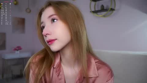 Snapshot of sunnmoonn chatting on 25, 9, 2025 Lily online show from 25, 9, 2025