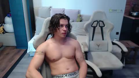 Snapshot of sunny1girl chatting on 4, 7, 2026 Alice and Sergey online show from 4, 7, 2026