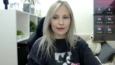 Naomi online show from 28, 10, 2025