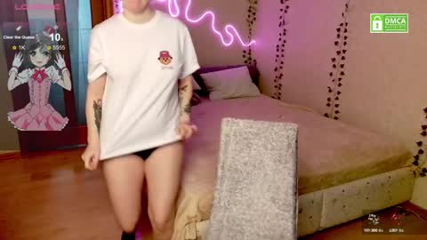 Snapshot of sunny_mood chatting on 10, 2, 2025 sunny mood online show from 10, 2, 2025