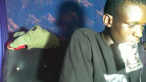 Sunnyblack2 online show from 5, 3, 2026