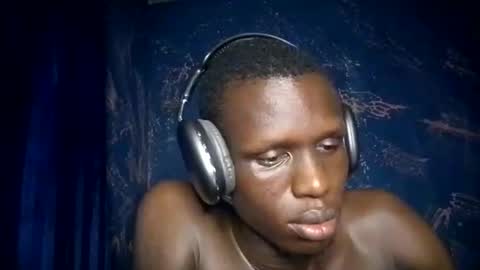 Sunnyblack2 online show from 16, 4, 2026