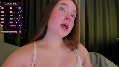 Snapshot of sunnyrisha chatting on 5, 12, 2024 Risha online show from 5, 12, 2024