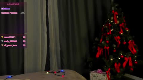 Snapshot of sunnyrisha chatting on 28, 12, 2024 Risha online show from 28, 12, 2024