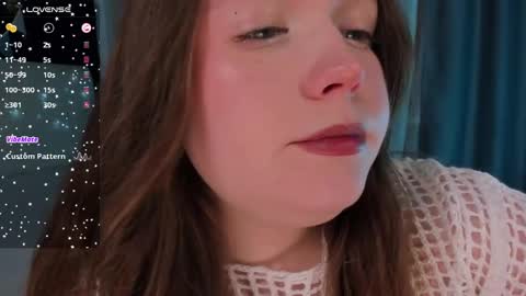 Snapshot of sunnyrisha chatting on 26, 1, 2025 Risha online show from 26, 1, 2025