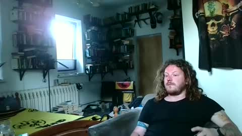 Snapshot of sunr1sa chatting on 18, 5, 2026 sunr1sa online show from 18, 5, 2026