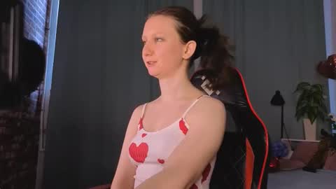 Snapshot of sunshine_blaze chatting on 13, 2, 2026 Alice online show from 13, 2, 2026