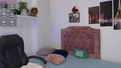 Snapshot of sunshine_gh1 chatting on 24, 12, 2024 Sunshine online show from 24, 12, 2024