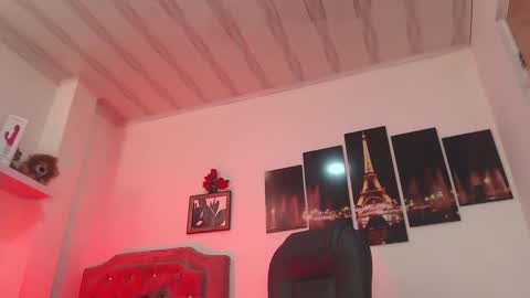 Snapshot of sunshine_gh1 chatting on 8, 3, 2025 Sunshine online show from 8, 3, 2025