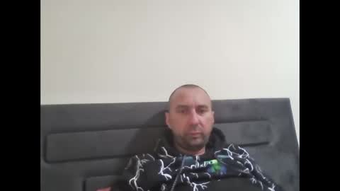 super42835015 online show from 7, 10, 2025