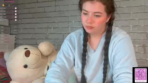 Snapshot of superbdolls chatting on 20, 2, 2025 Milana Scarlett online show from 20, 2, 2025