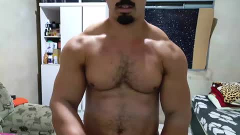 Snapshot of superbigmr chatting on 27, 6, 2026 james online show from 27, 6, 2026