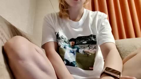 Snapshot of supereasyx chatting on 27, 2, 2025 Annie online show from 27, 2, 2025