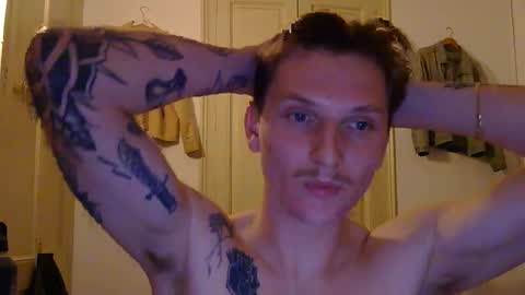 Snapshot of superhardxxxx chatting on 22, 12, 2025 Ctrl My Body online show from 22, 12, 2025