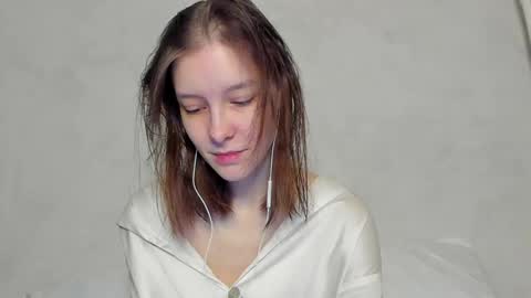 Snapshot of superior_cat chatting on 28, 4, 2026 Una online show from 28, 4, 2026
