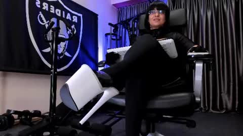 Sir Danny  Mistress Cleo  online show from 27, 6, 2026