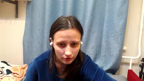 Snapshot of superliza97 chatting on 22, 10, 2025 Alisa online show from 22, 10, 2025