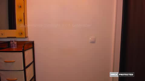 Natalie online show from 17, 9, 2025