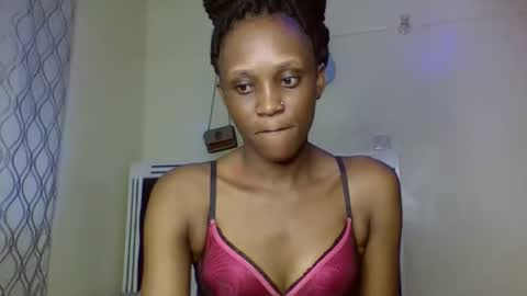 Snapshot of supersexxy_chyna chatting on 7, 6, 2026 supersexxy_chyna online show from 7, 6, 2026