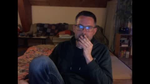 supersquirrel81 online show from 13, 4, 2026