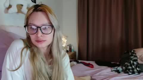 Luna online show from 14, 1, 2026