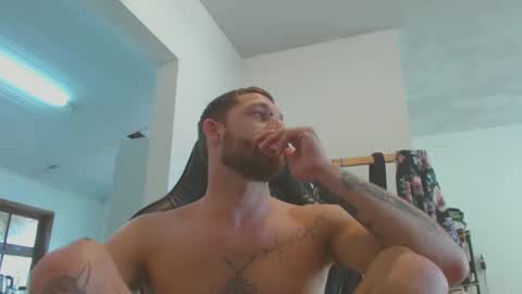 Snapshot of surfdog95 chatting on 19, 9, 2025 surfdog95 online show from 19, 9, 2025
