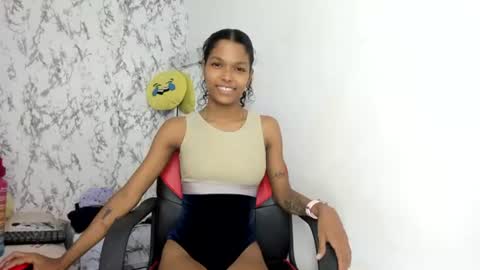 Snapshot of surifoster chatting on 16, 7, 2026 suri online show from 16, 7, 2026