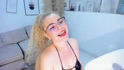 susan_blond online show from 16, 7, 2026