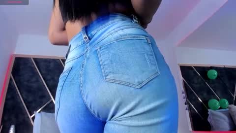 susanahenao online show from 6, 4, 2026