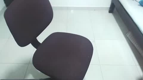 susanleroy online show from 16, 2, 2025