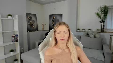 Susan online show from 28, 9, 2025