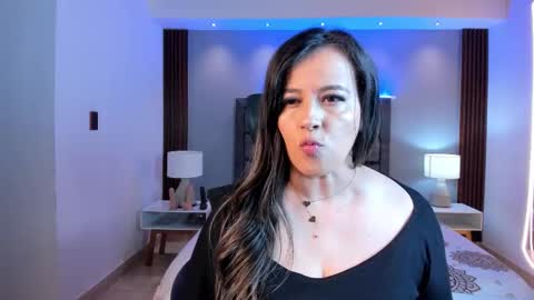 Susan  Everyday From 0530 to 1430 Col Time online show from 4, 12, 2025