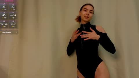 Snapshot of susannahtrojahn chatting on 12, 5, 2026 susannahtrojahn online show from 12, 5, 2026