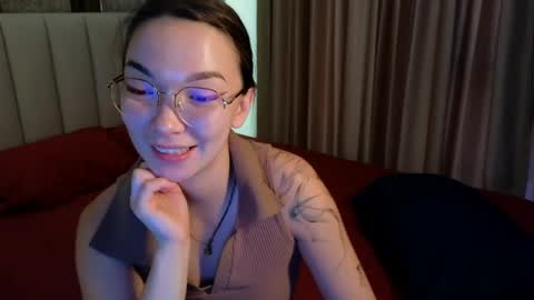 Snapshot of susannjohnson chatting on 15, 5, 2026 susannjohnson online show from 15, 5, 2026
